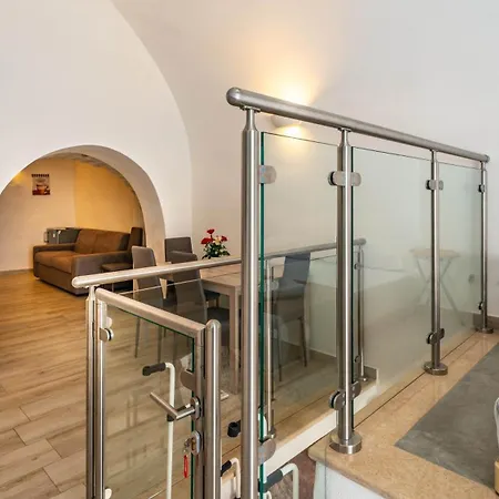 La Grotta Del Relax By Rentbeat Holiday home