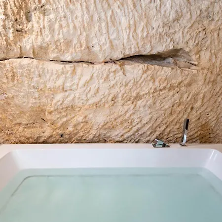 La Grotta Del Relax By Rentbeat